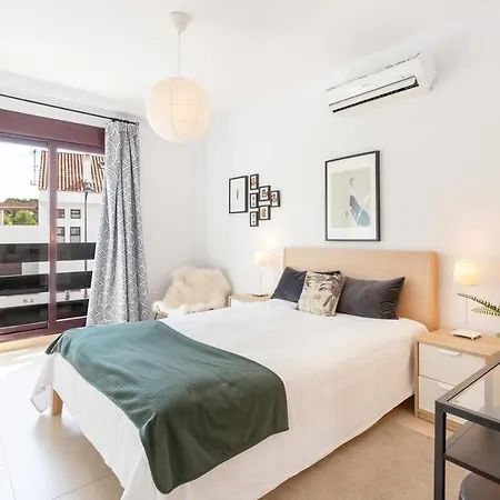 Luxury 4 Bedroom Penthouse Apartment Marbella