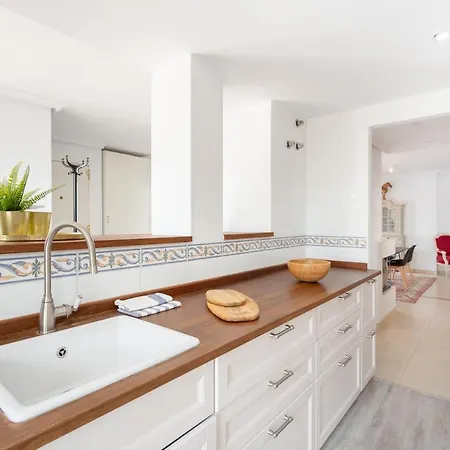 Luxury 4 Bedroom Penthouse Apartment Marbella
