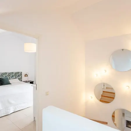 Luxury 4 Bedroom Penthouse *